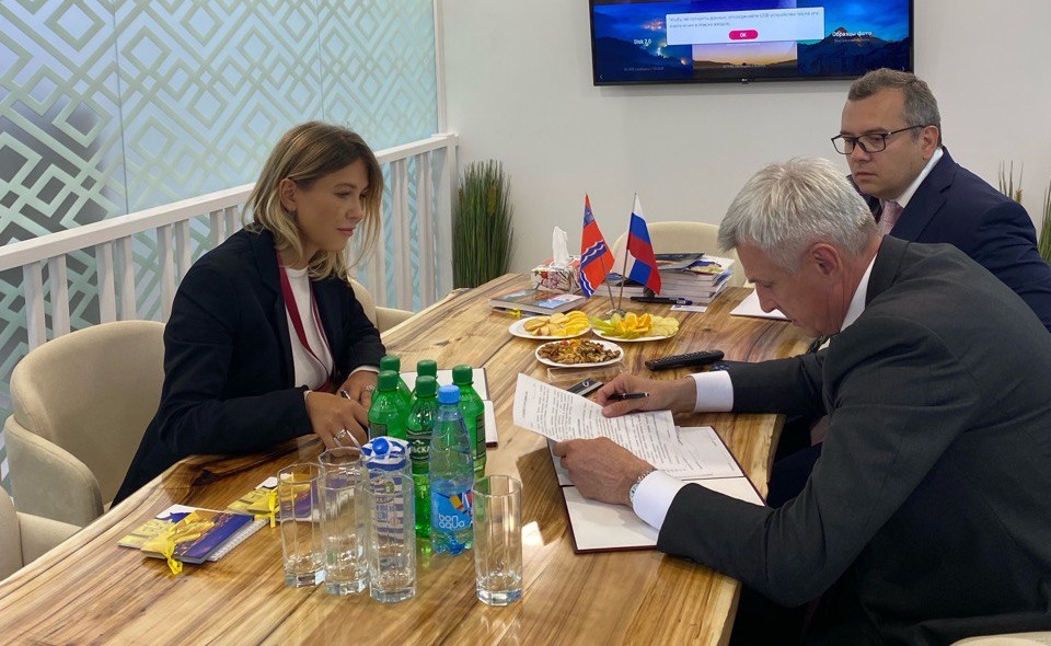 Корпорация «Синергия» подписала соглашение с Магаданской областью